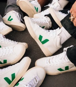 MINOTAUR LEATHER WHITE EMERAUDE BUTTER<VEJA Fashion