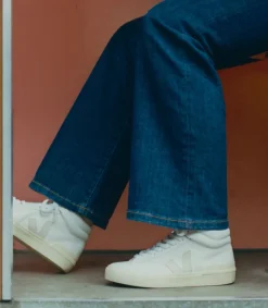MINOTAUR LEATHER WHITE PIERRE BUTTER<VEJA Discount