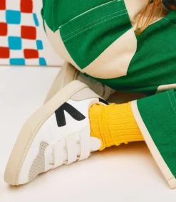 V-10 CWL WHITE BLACK<VEJA Store