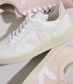V-10 LEATHER WHITE PETALE<VEJA Best