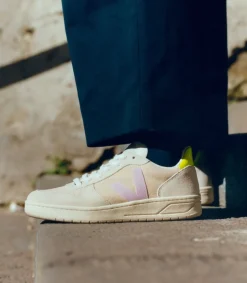 V-10 SUEDE MULTICO SABLE PARME<VEJA Online