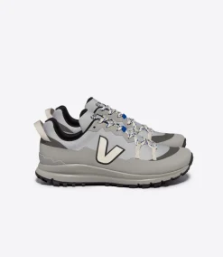 X ÉTUDES SHARK<VEJA Shop