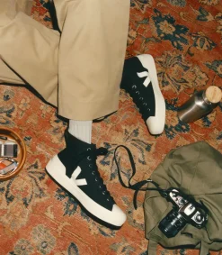 WATA II CANVAS BLACK PIERRE<VEJA Discount